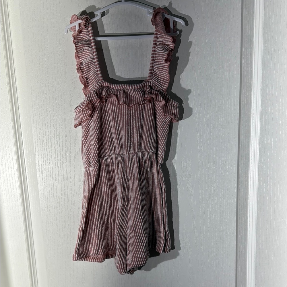 Striped Ruffle Romper - Picture 3 of 3